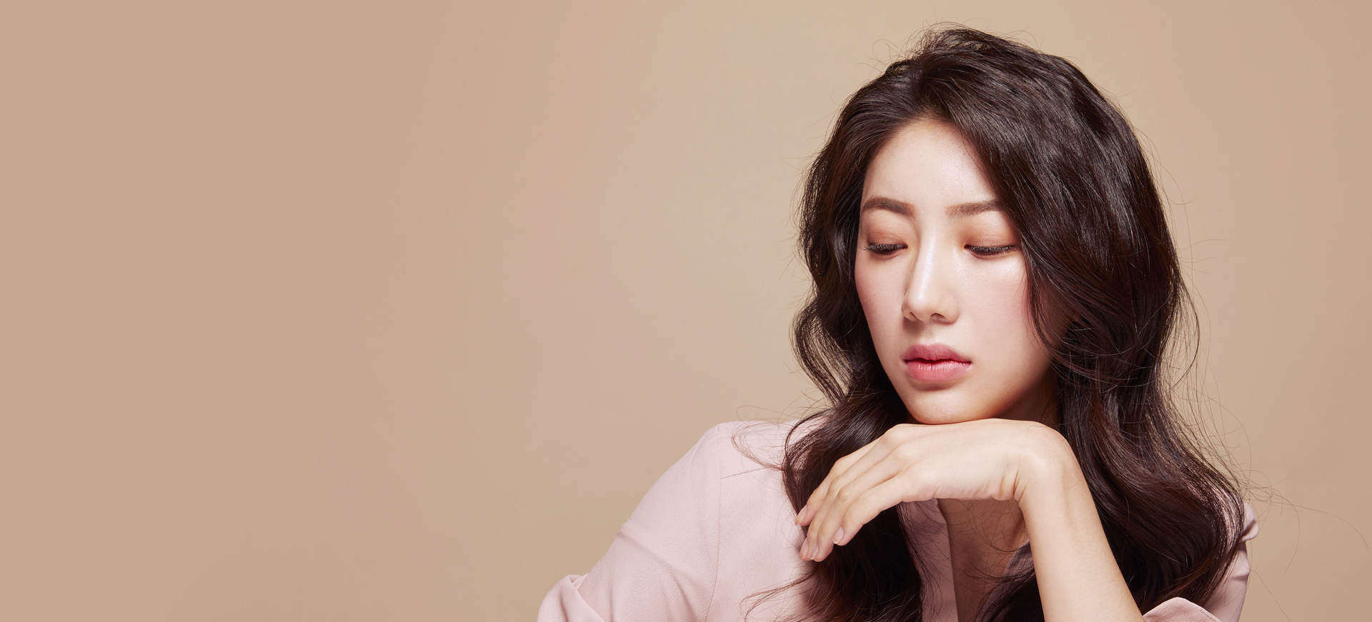 낮은코